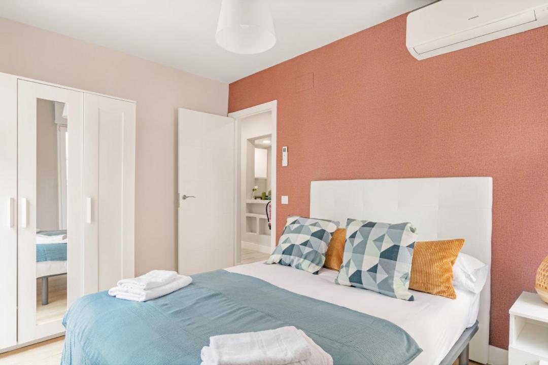 2 Bedrooms 1 Bathroom Furnished - Las Letras - Bright - Mintystay Madrid Eksteriør bilde